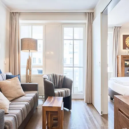 Stilvolle In Mit Ahoi-rabatt Und Balkon Apartment *