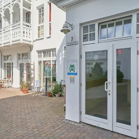 Stilvolle In Mit Ahoi-rabatt Und Balkon Apartment Sellin (Rugen)